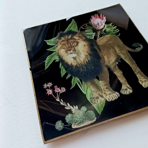 Vintage Elegant Black and Brown Floral Lion Leo Trinket Jewelry Tray Storage